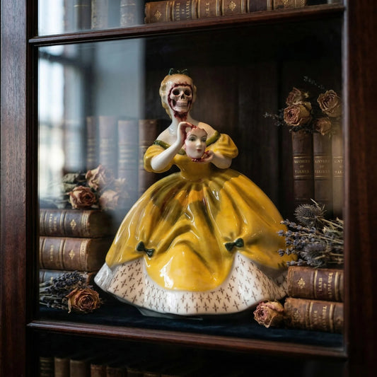 🏺✨ Broken Ladies Ceramic Art Figure – Handcrafted Mixed Media Sculpture
